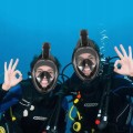 MASKA-DO-NURKOWANIA-SNORKELINGU-SKLADANA-PELNOTWARZOWA-Z-RURKA-L-XL-DO-WODY-Kolor-dominujacy-czarny.jpg