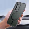 Czarne etui do Xiaomi Redmi 15 4G 5G z magnetycznym ringiem MagSafe prezentowane w dłoni