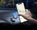 Wytrzymała, pancerna konstrukcja z podwyższonymi rantami zabezpiecza ekran i aparat Motorola Moto G05 oraz Moto E15 przed zarysowaniami.