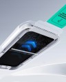 System usuwania kurzu podczas instalacji szkła hartowanego do iPhone 16 Pro Max