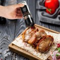 Zawartość zestawu – 24 słoiczki na przyprawy 120 ml, lejek, etykiety, marker, młynek, sitka i szczoteczka do czyszczenia.